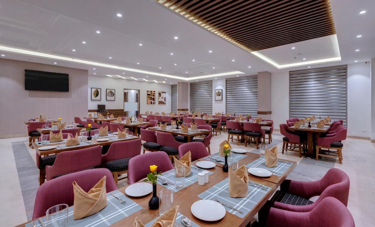 Click Hotel Aurangabad Exterior photo