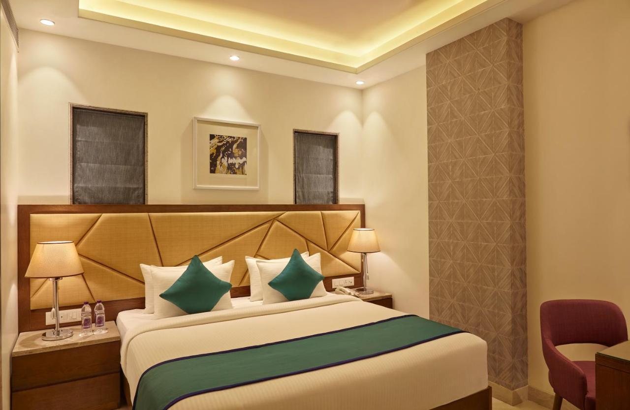 Click Hotel Aurangabad Exterior photo